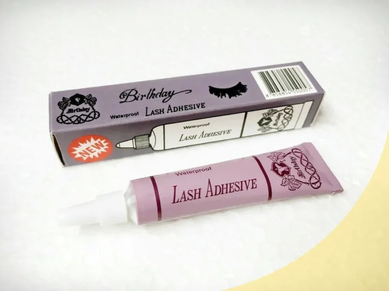 BIRTHDAY Lash Adhesive Gum - Image 2